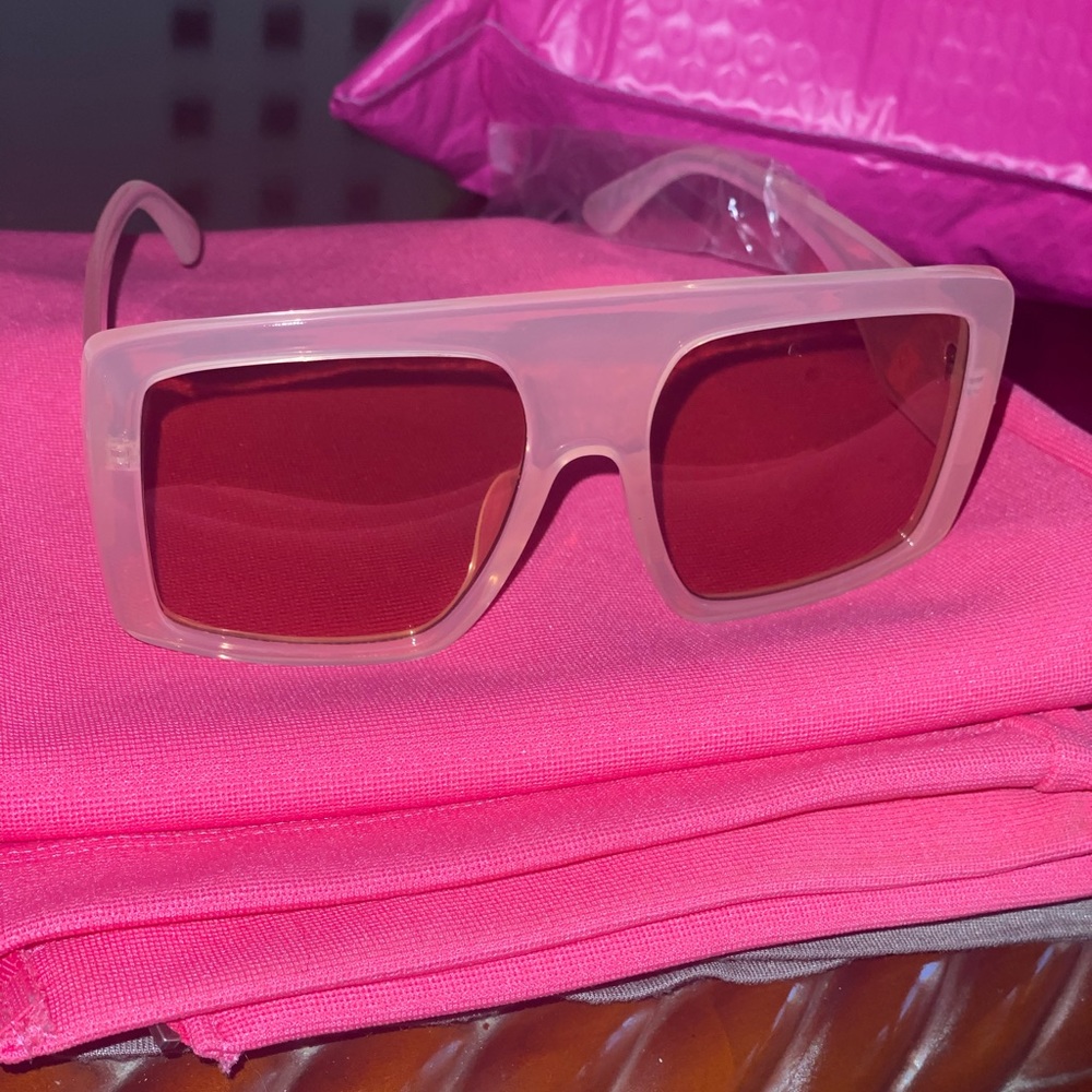 Sunglasses - Picture 10 of 10